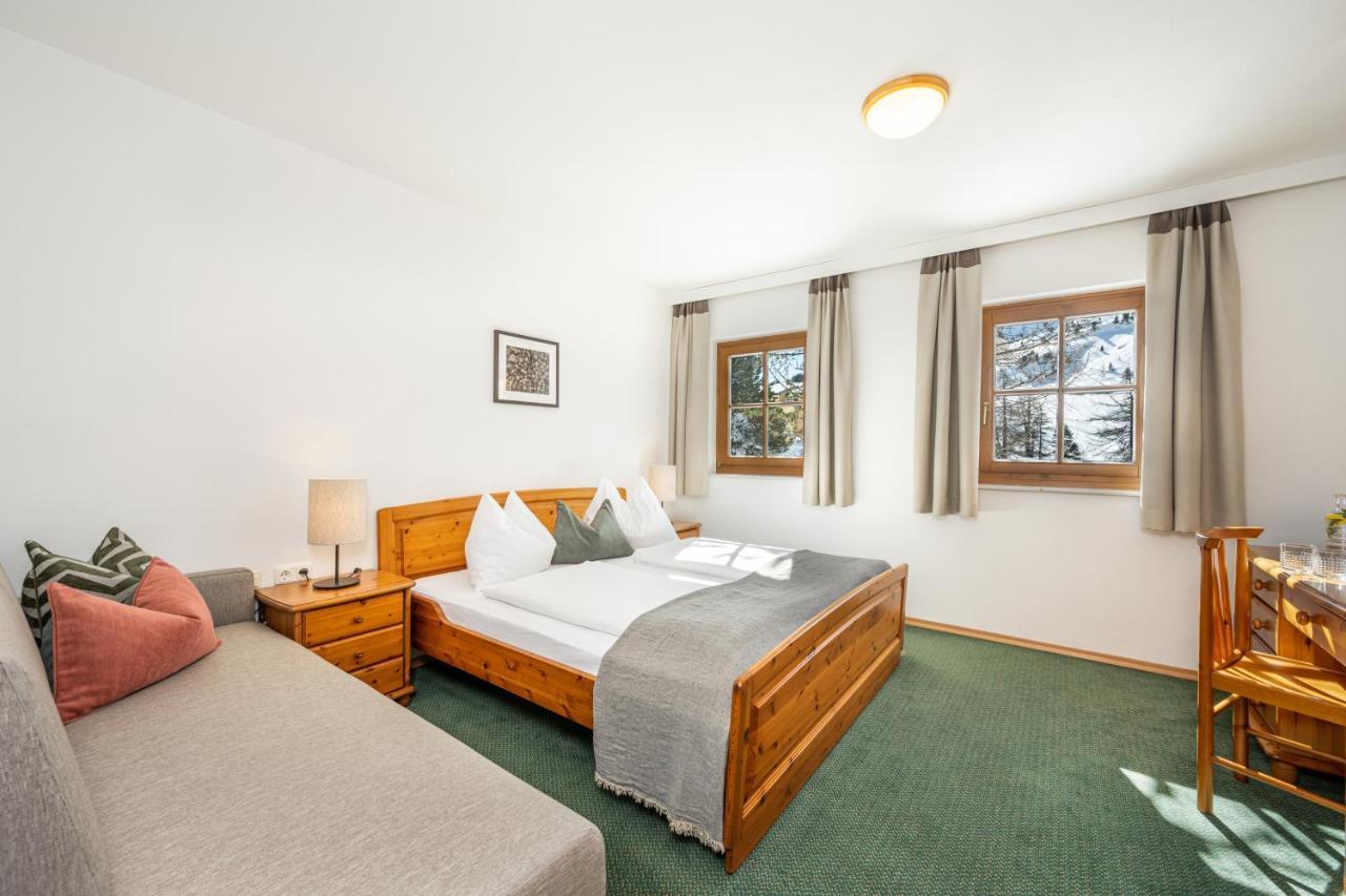Apparthotel Zirbenhof Obertauern Exteriör bild